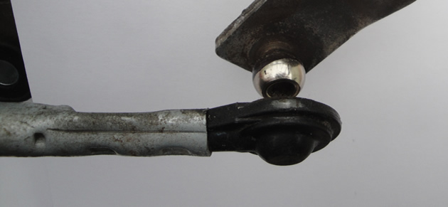 Worn Wiper Linkage